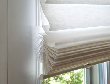 TWF_Vignette-Modern-Roman-Shades_Features-and-Benefits_Tiered.jpg
